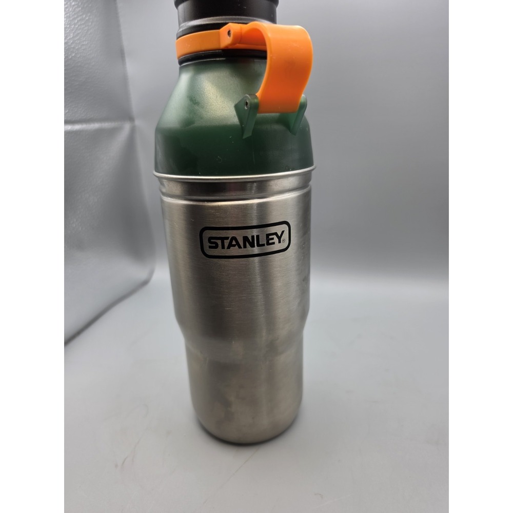 Stanley 32 oz Stainless Steel Cold Beverage Bottle Green Orange 10-01292-002